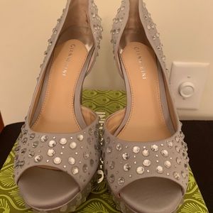 Gianni Bini Size 9.5 Women’s Silver Bling Heels